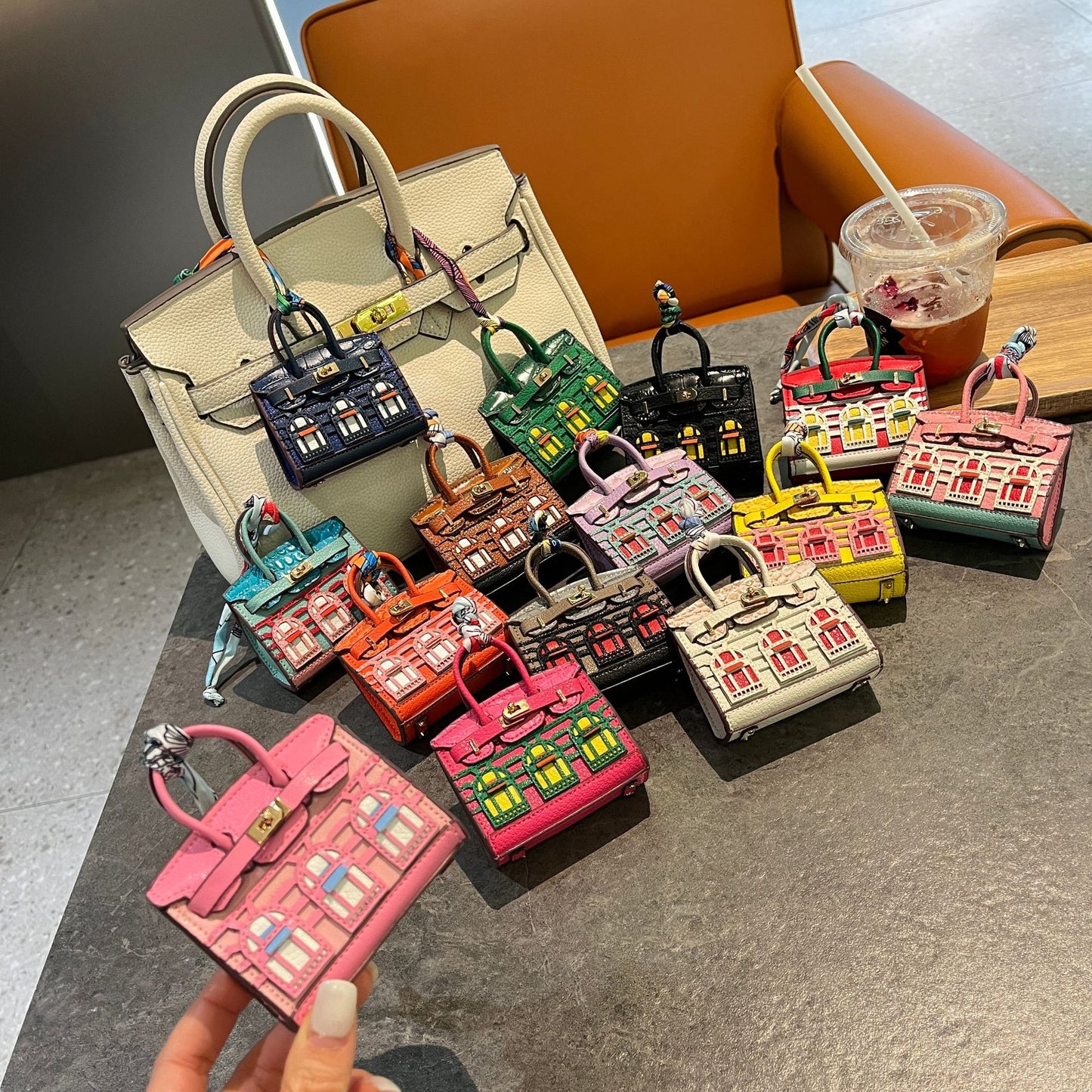 Luxury Mini Handbag Collection -Mini House Shape Small Handbag Keychain With Strap, Multi-Function Pouch For Bluetooth Earphone, Coin, Daily Essentials.